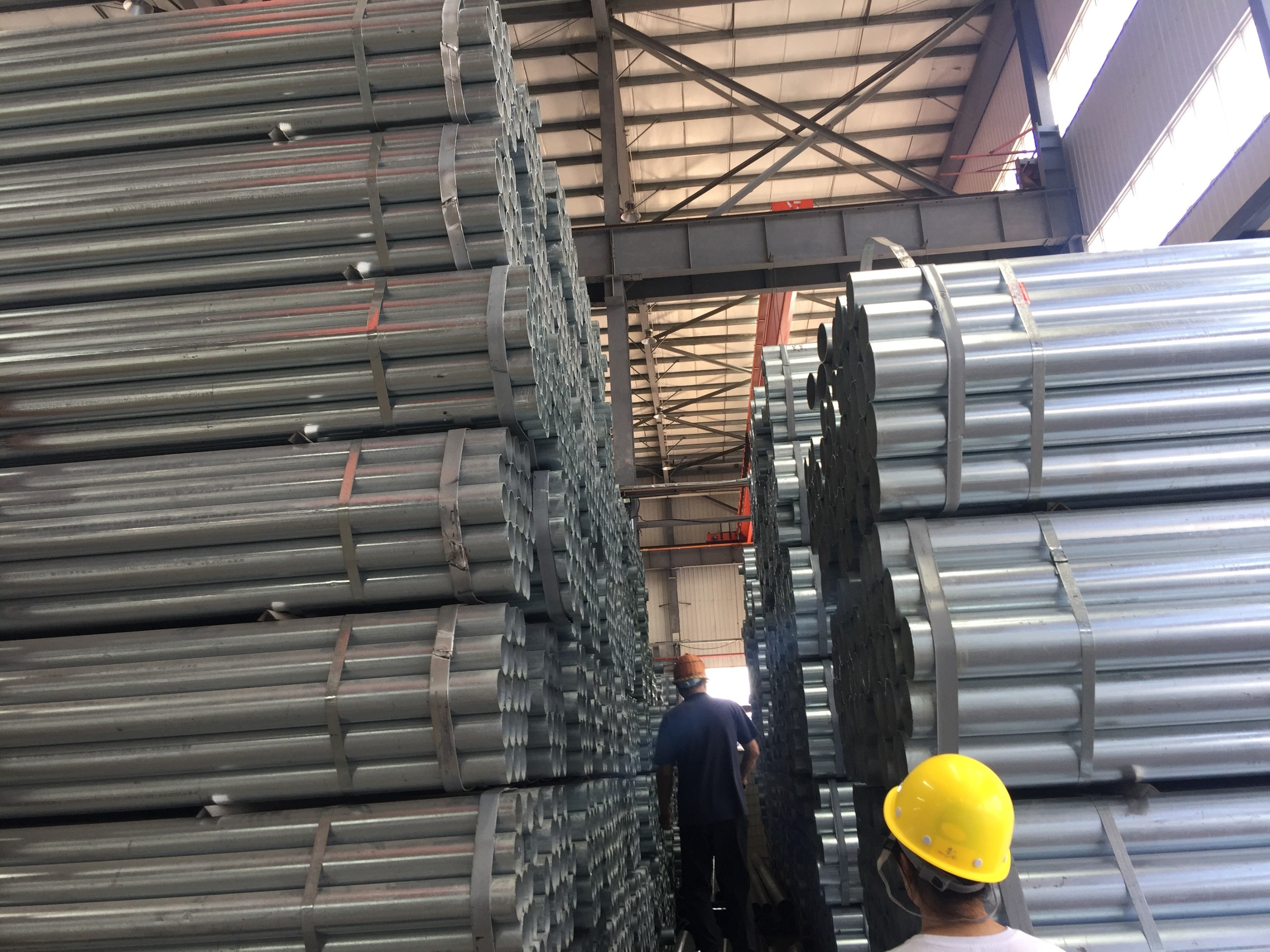 鋼管中的折疊滾槽方式連接指的是什么？